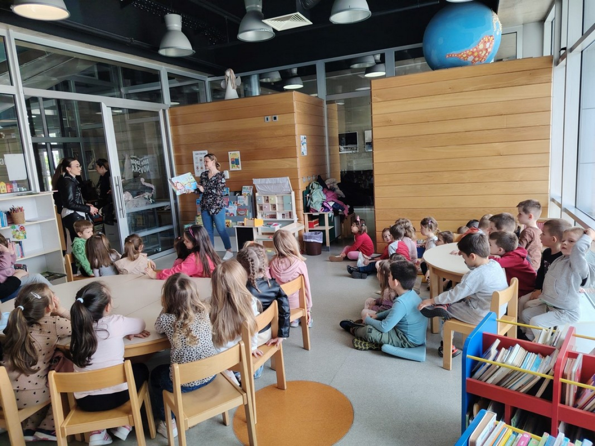 ''Lavići'' i ''Zmajići'' u posjeti knjižnici