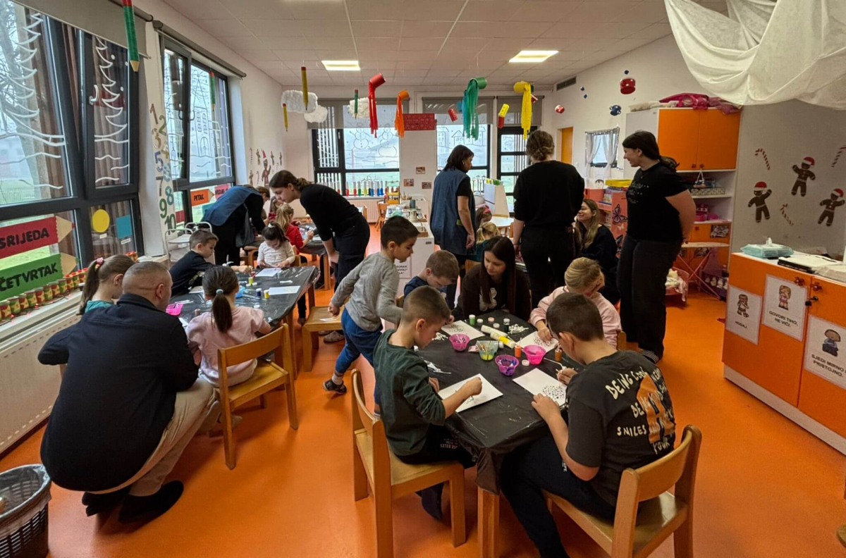 Božićna radionica u “Šapicama“