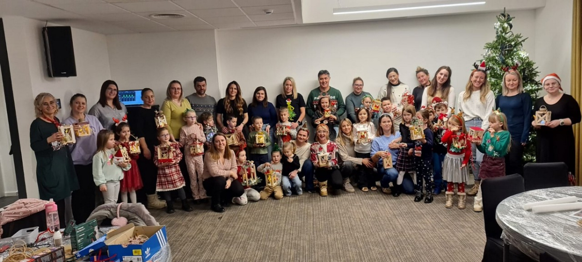 ''BOŽIĆNO SVJETLO'' - BOŽIĆNA RADIONICA ''LEPTIRIĆA'' I ''VRAPČIĆA''