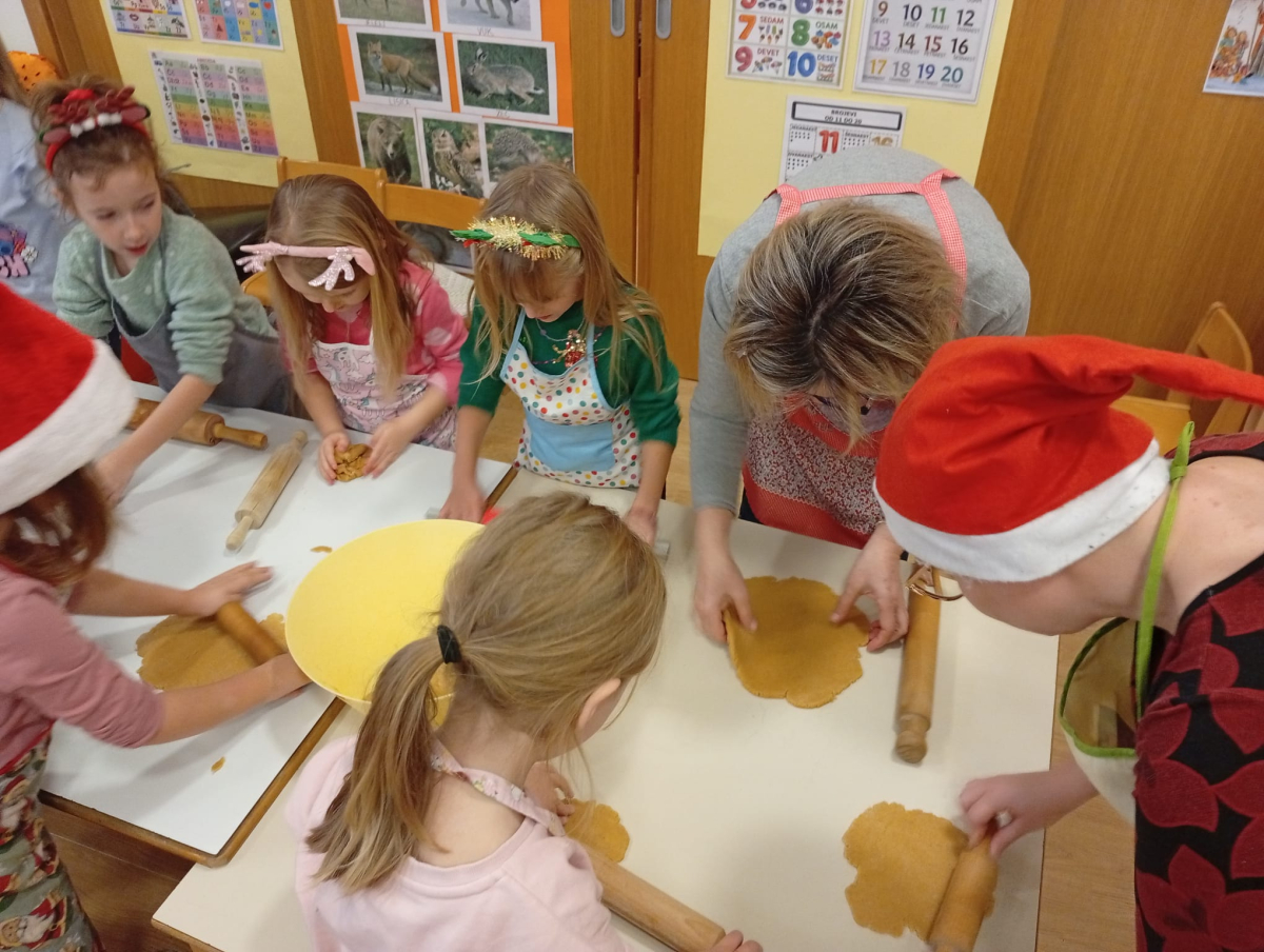 BOŽIĆNI MEDENJACI U ''VRAPČIĆIMA''