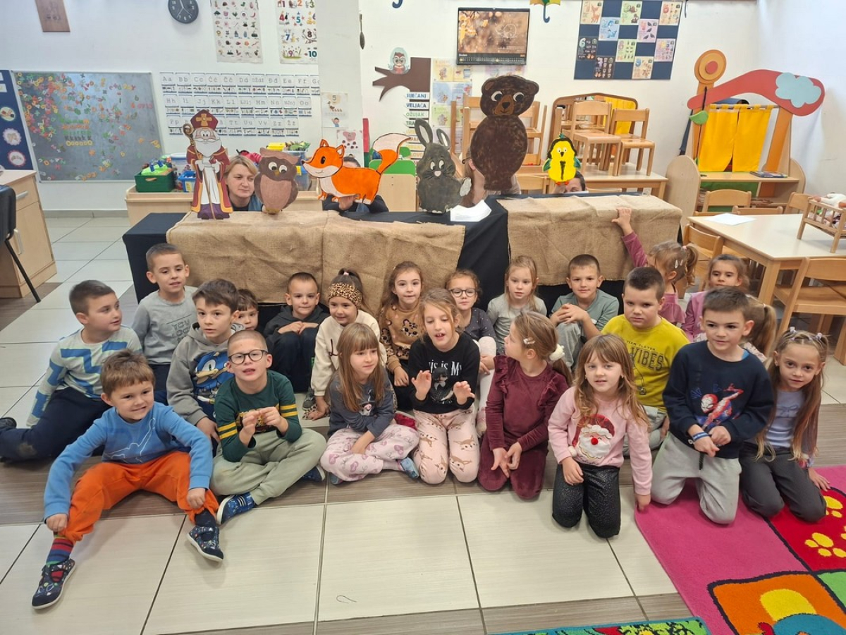 LUTKARSKA PREDSTAVA ''SVETI NIKOLA I ŠUMSKE ŽIVOTINJE''