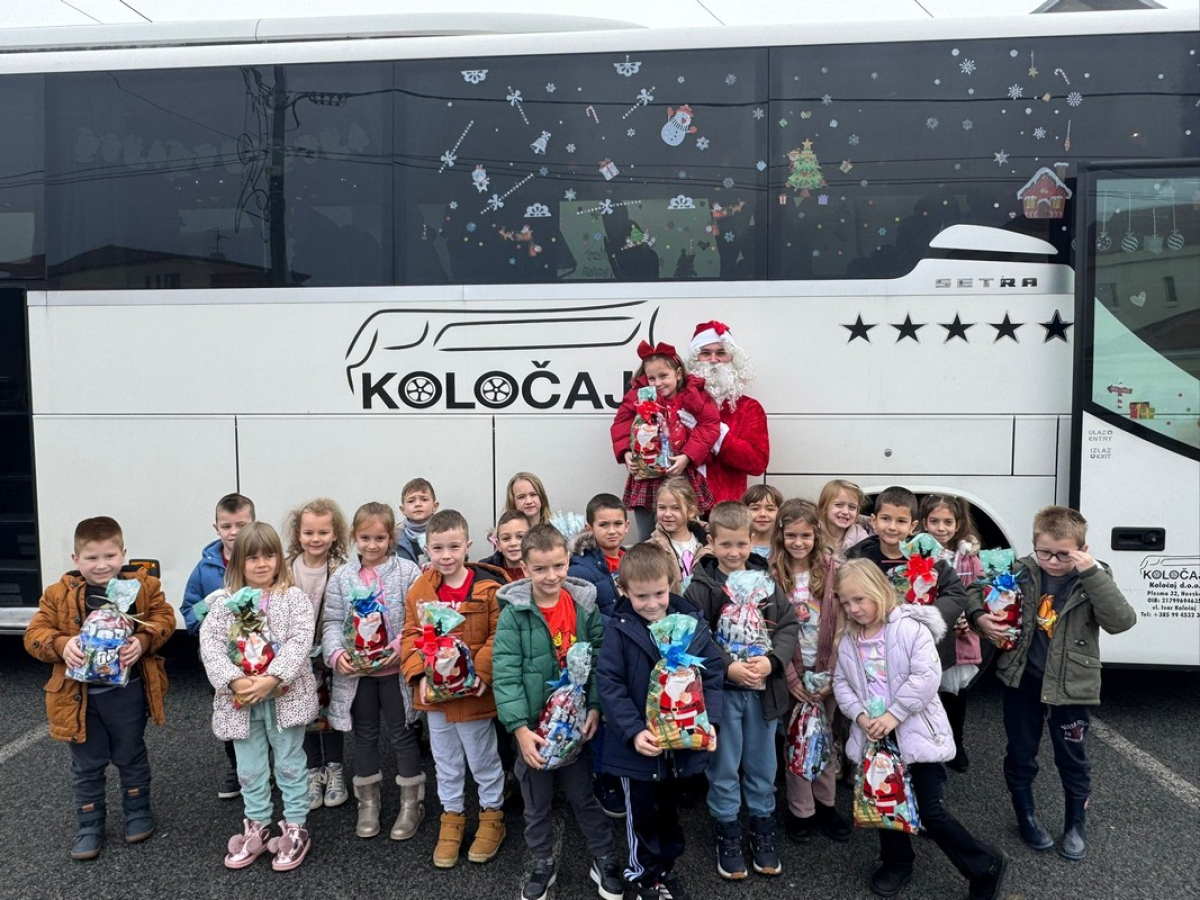 VOŽNJA BOŽIĆNIM AUTOBUSOM